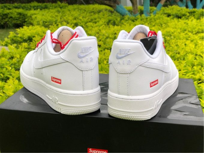Supreme x Nike Air Force 1 Low White For Sale CU9225-100