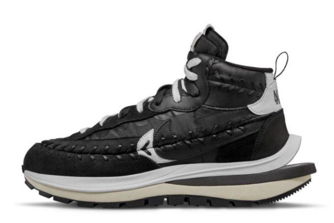 Sacai x Jean Paul Gaultier x Nike VaporWaffle Black-White Men Sneakers DH9186-001